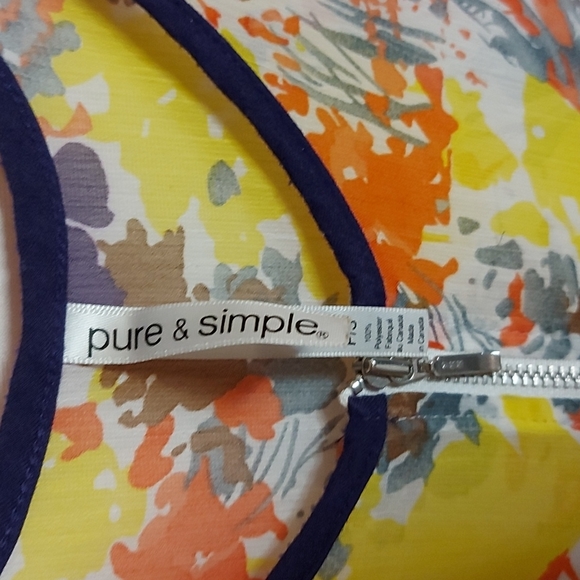 PURE & SIMPLE SUMMER TOP! - Picture 2 of 4
